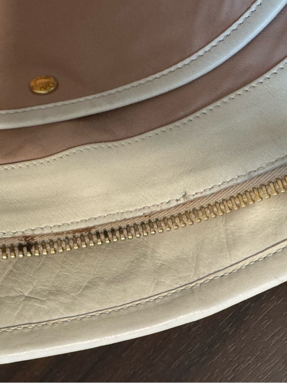 ✨PRADA AUTHENTICATED Vitello Leather Top Handle Satchel | Leather int. - AS IS - Picture 9 of 15